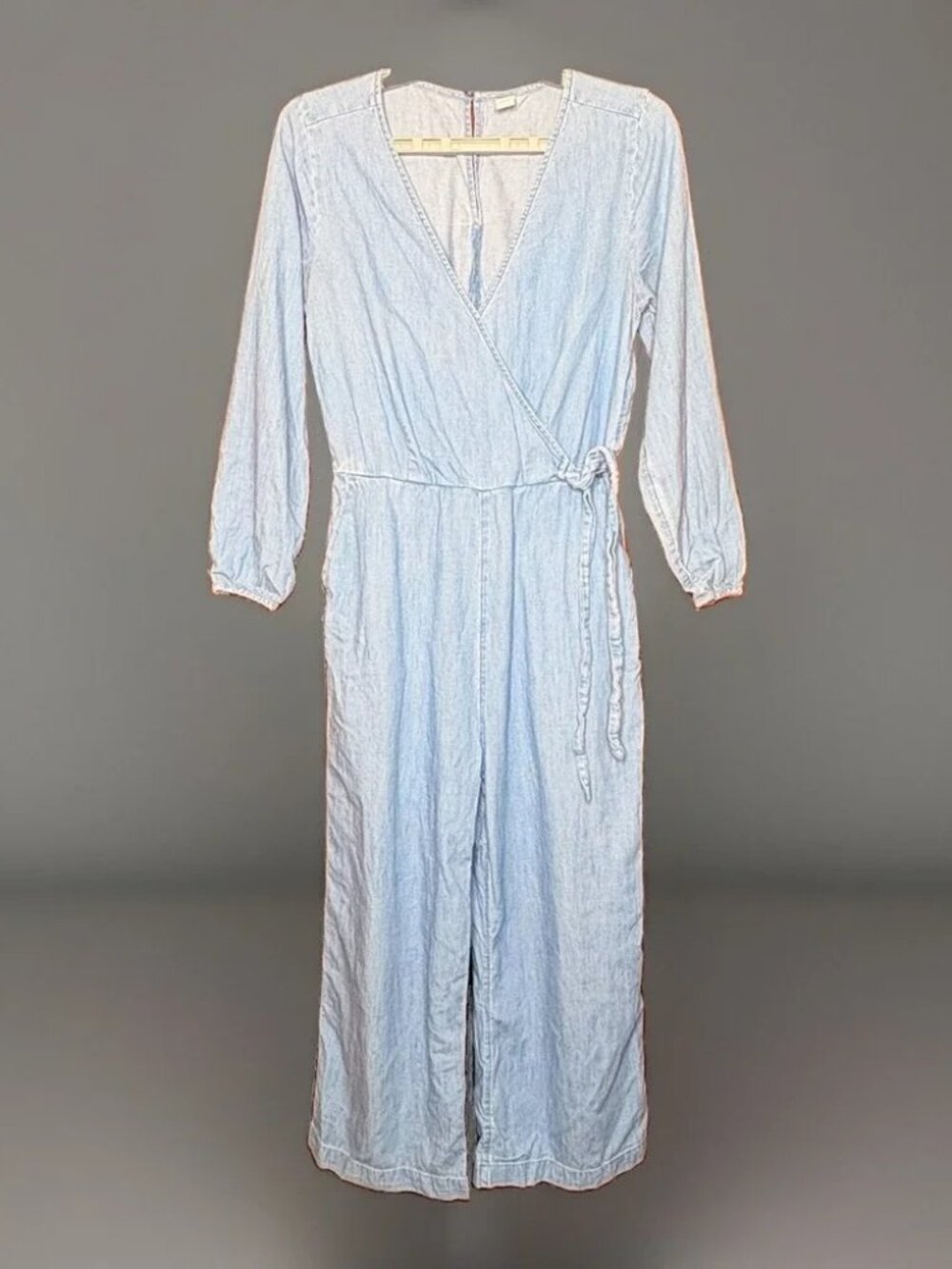 Old Navy Chambray Jumpsuit Women's S Blue Cropped Cottagecore Boho Coastal Tie